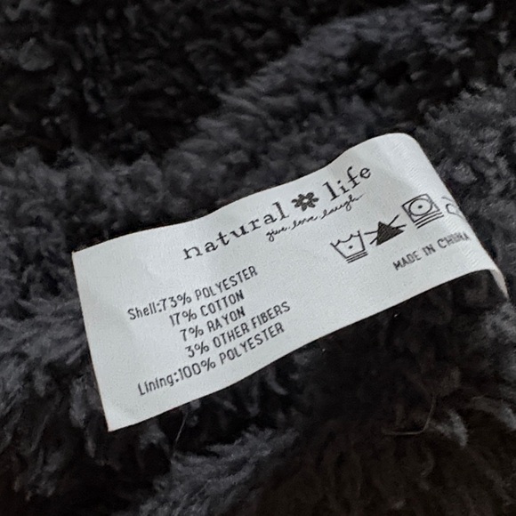 Natural Life Navy and Cranberry Cozy Fleece Lined Shacket L/XL - Picture 7 of 7